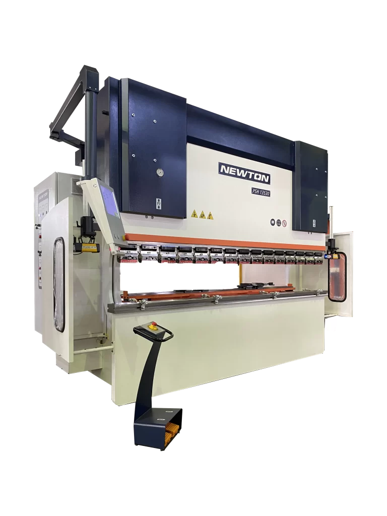 Prensa dobradeira Hidráulica PSH-13530 Newton