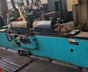 Retífica Cilíndrica TOS Modelo BHU-3